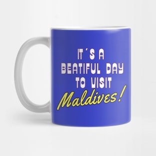 The Maldives, White text. Gift ideas for the travel enthusiast. Mug